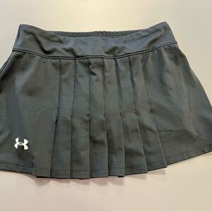 Under Armour Women's Black Pleated Tennis/Athletic Skirt